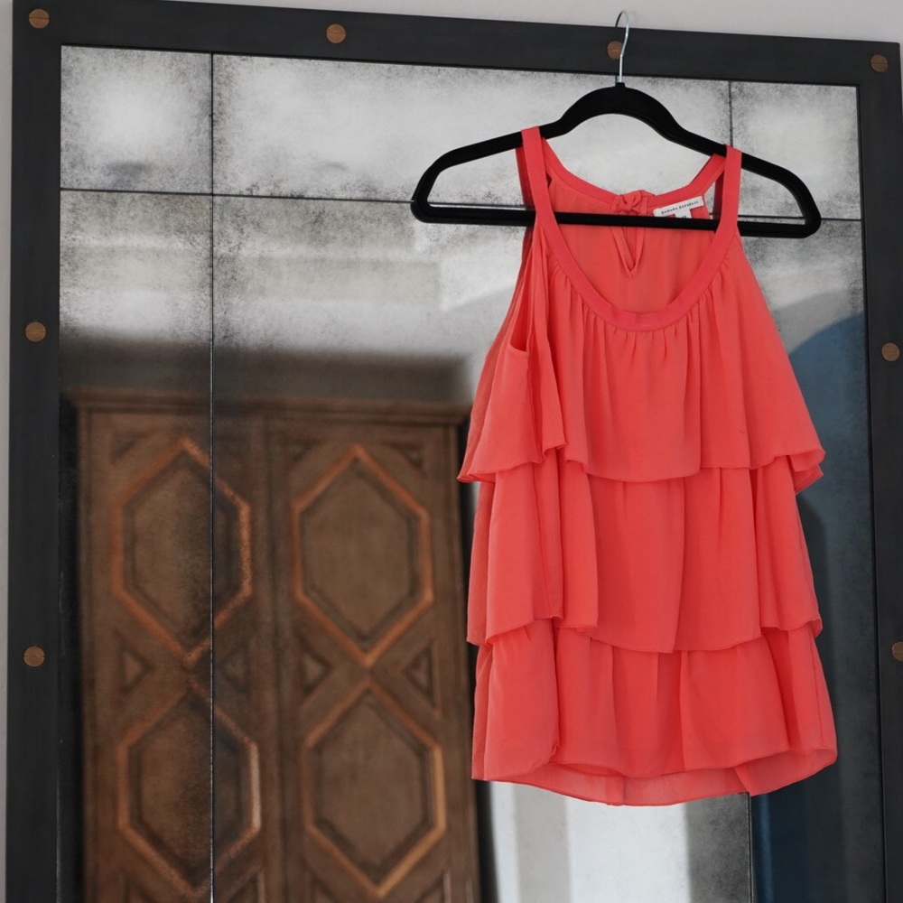 Banana Republic Sleeveless Ruffle Tank in Coral